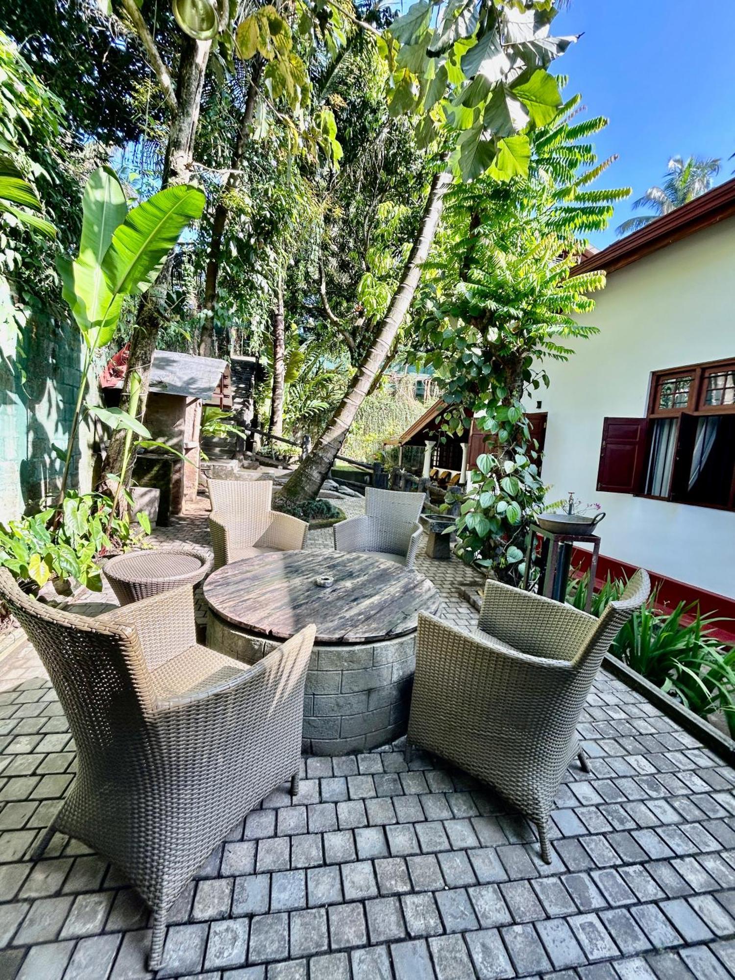 Colonial Homestay